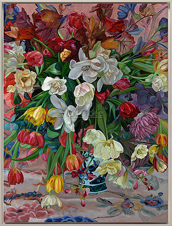Vase with colored flowers